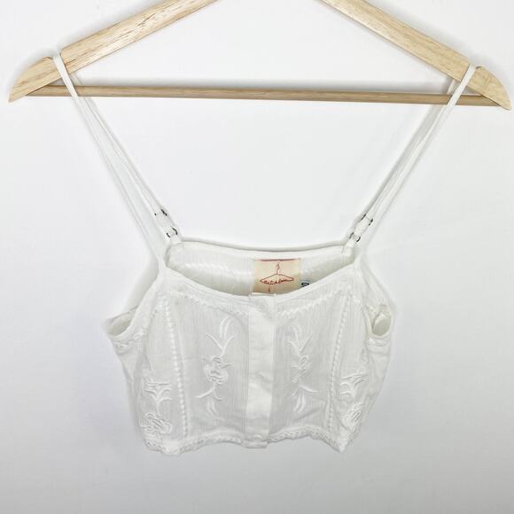 LF Native Rose Cream White Embroidered Button Front Crop Top Women's Size 10 - Picture 1 of 7